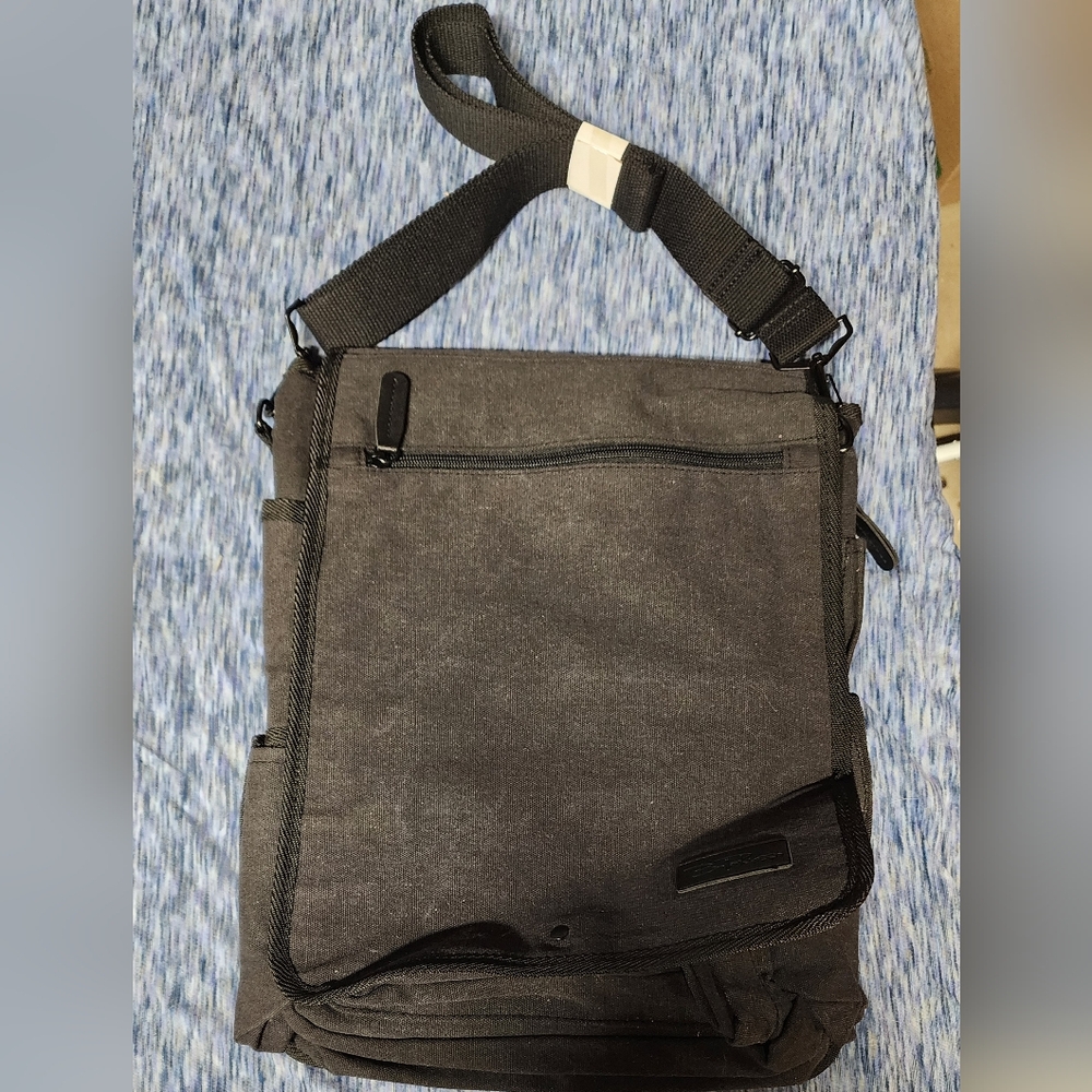 Bella Russo black canvas messenger bag